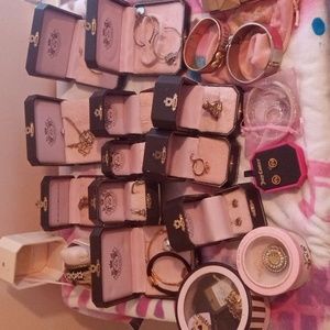 juicy couture jewelry  Open to all offers if reasonable.